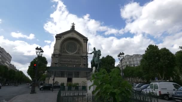 Estatua Juana Arco Cerca Iglesia San Agustín — Vídeo de stock