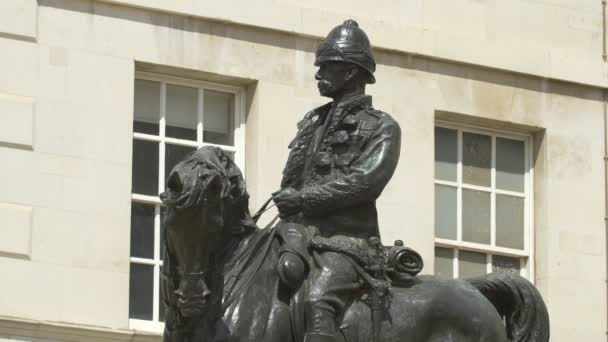 Atlı Muhafız Alayı Nda Binicilik Heykeli — Stok video