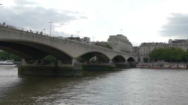 Waterloo Bridge River Thames — Stock Video