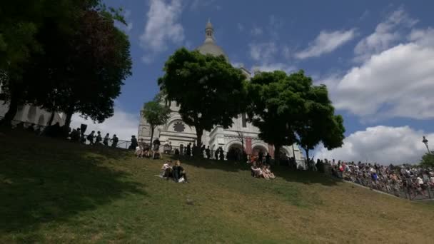 Crowd Sacre Coeur Top Butte Montmartre — Stockvideo