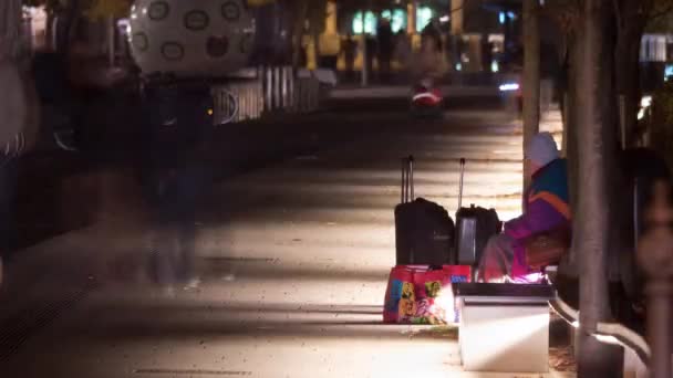 Timelapse Personas Una Calle — Vídeos de Stock