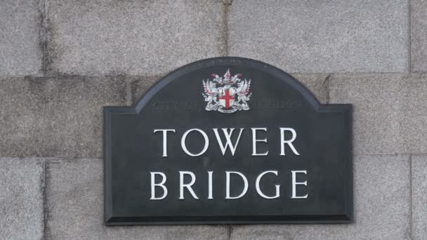 Znak Tower Bridge Ścianie — Wideo stockowe