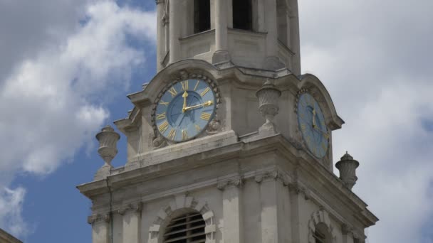 Baixo Ângulo Torre Martin Fields Londres — Vídeo de Stock