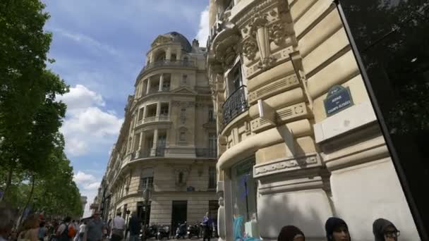 Lage Hoek Van Gebouwen Champs Elysees — Stockvideo