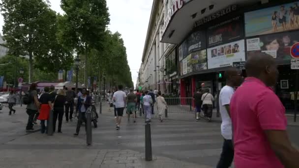 Cinéma Gaumont Avenue Des Champs Elysées — Video
