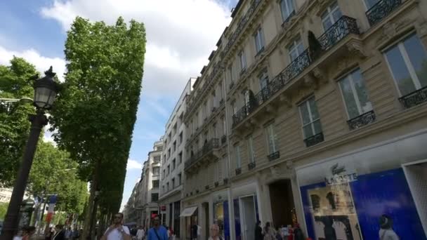 Winkel Lacoste Aan Avenue Des Champs Elysees — Stockvideo