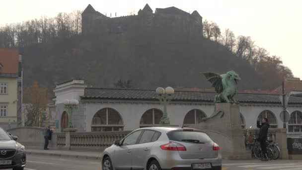 Люблянський Замок Який Видно Моста Дракона — стокове відео