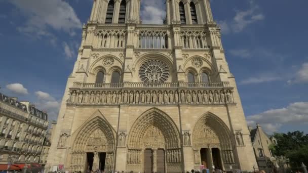 Inclinación Catedral Notre Dame París — Vídeos de Stock