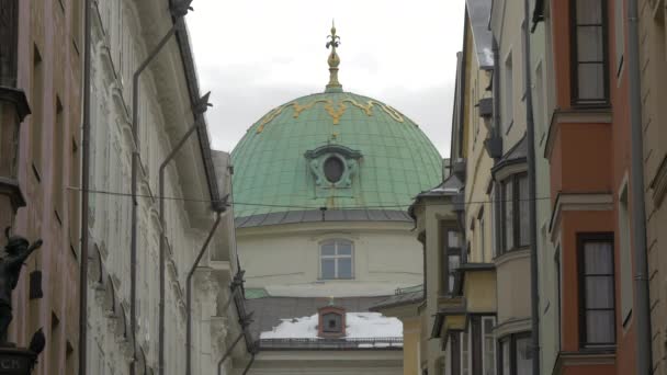 Kuppel Und Bauwerk Innsbruck — Stockvideo