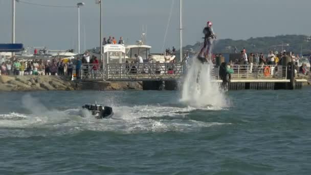 Flyboarding Στο Sainte Maxime — Αρχείο Βίντεο