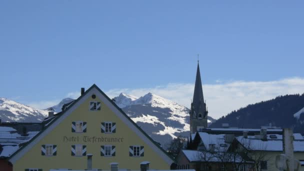 Hotel Tiefenbrunner Kitzbhel Nas Montanhas — Vídeo de Stock