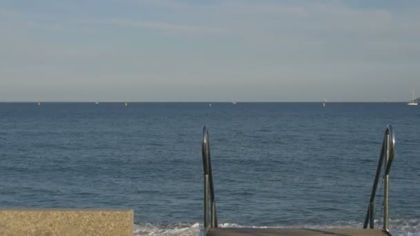 Mar Con Barcos Agua — Vídeos de Stock