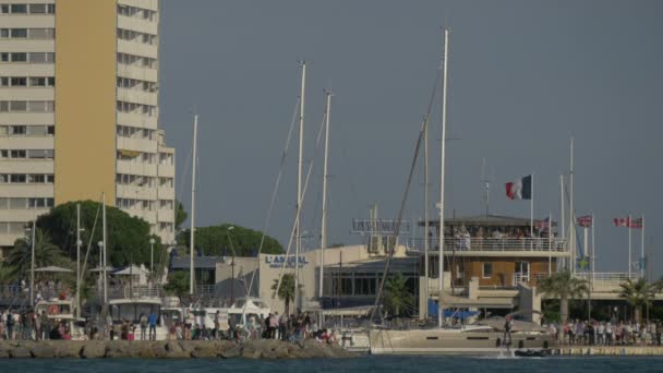 Restauracja Amiral Sainte Maxime — Wideo stockowe