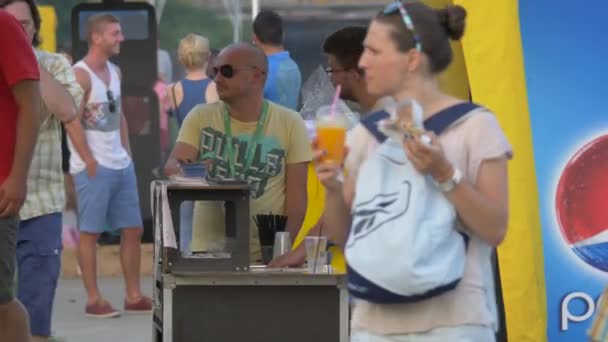 Eten Drinken Kraam Een Festival — Stockvideo