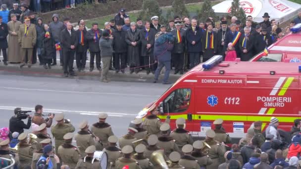 Ambulance Cars National Day Parade Alba Iulia — Stock video