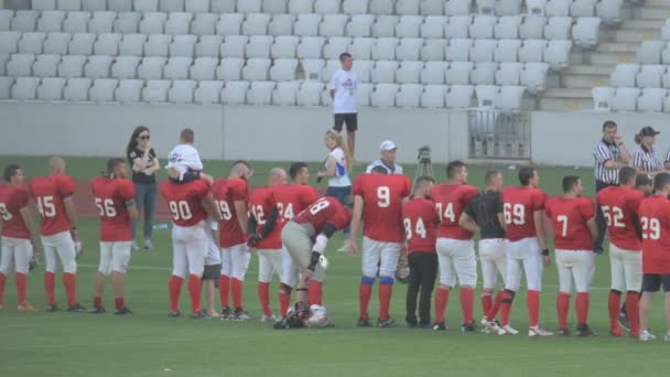 Joueurs Football Américains Sur Terrain — Video