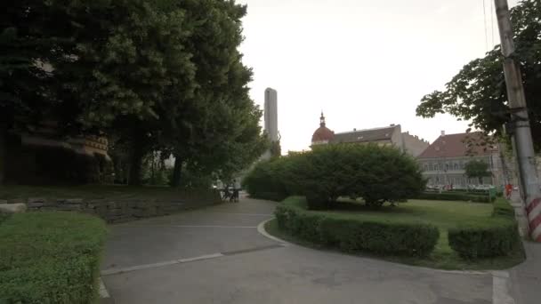 Area Verde Nel Centro Della Città — Video Stock