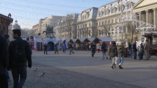 Pan Utsikt Över Bukarest Julmarknad — Stockvideo