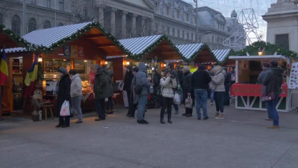 Walking Taking Pictures Christmas Market — Wideo stockowe