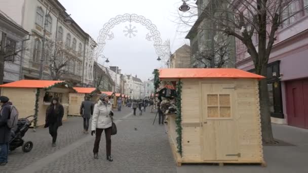 Деревянные Ларьки Улице — стоковое видео