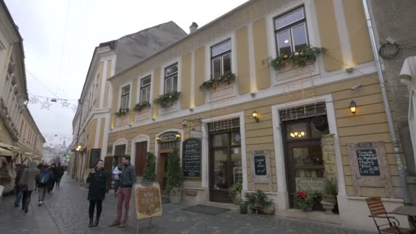 Restaurante Com Decorações Natal — Vídeo de Stock