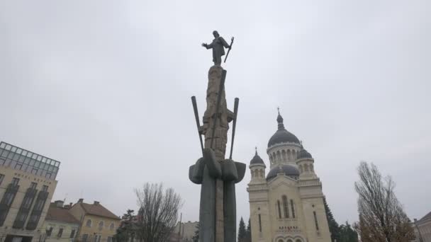 Статуя Авраама Янку Клуж Напока — стоковое видео