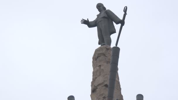 Statue Avram Iancu Tenant Une Épée — Video