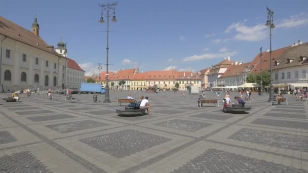 Relaks Dużym Placu Sibiu — Wideo stockowe