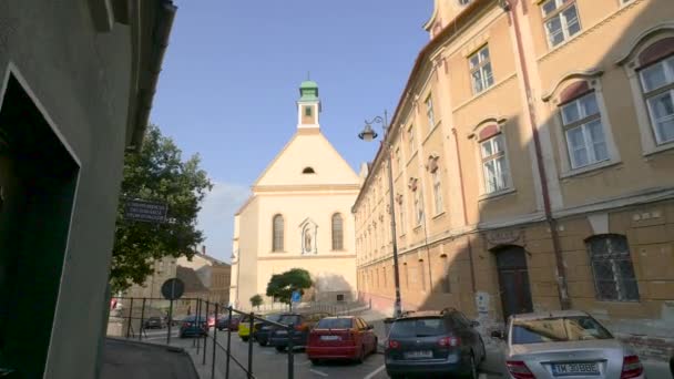 Den Grekisk Katolska Ursulinkyrkan Sibiu — Stockvideo