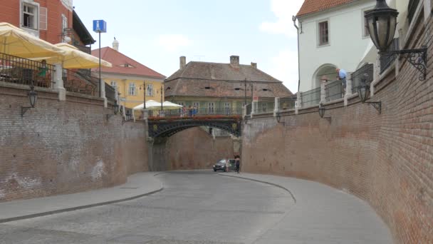 Sibiu Daki Ocnei Caddesi Üzerindeki Yalancı Köprüsü — Stok video