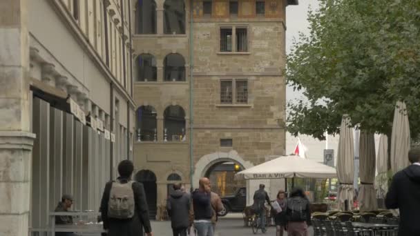 Κλίση Του Πύργου Molard Στη Γενεύη — Αρχείο Βίντεο