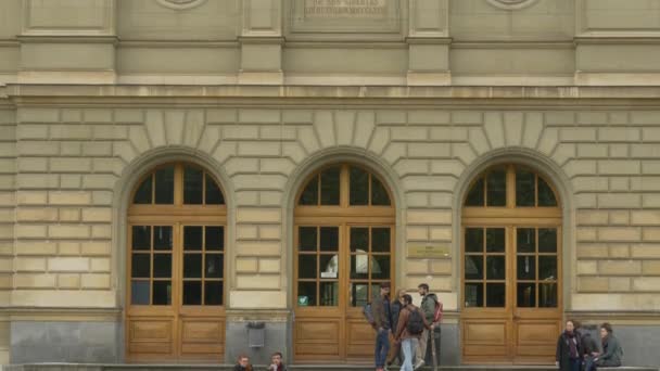 Opbouw Van Het Gebouw Van Universiteit Van Genève — Stockvideo