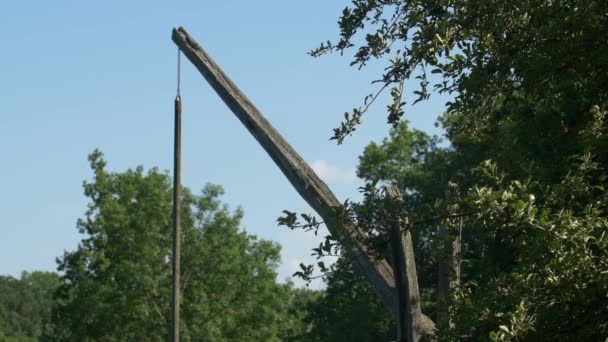 Poteau Bois Une Fontaine — Video