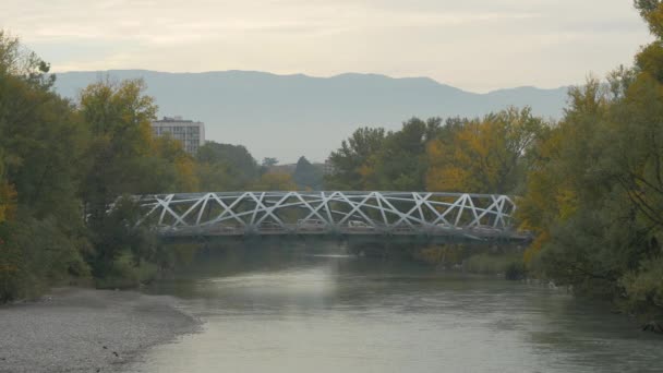 Pont Hans Wilsdorf Πάνω Από Τον Ποταμό Rhone — Αρχείο Βίντεο