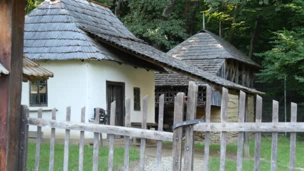 当時のルーマニアの伝統的な家庭 — ストック動画