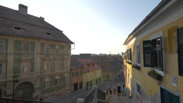 Sibiu Liars桥附近的楼梯 — 图库视频影像