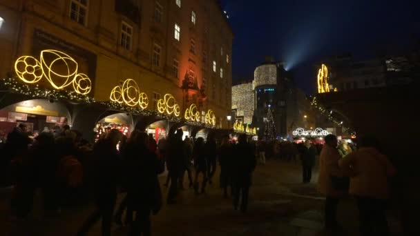 Gente Caminando Mercado Navidad Stephansplatz — Vídeos de Stock