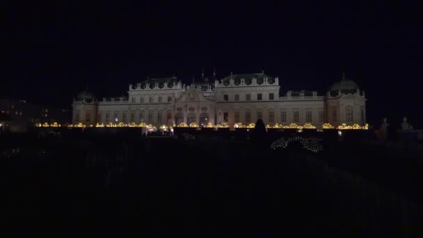 Χριστουγεννιάτικο Χωριό Μπροστά Από Παλάτι Belvedere Βιέννη Αυστρία — Αρχείο Βίντεο