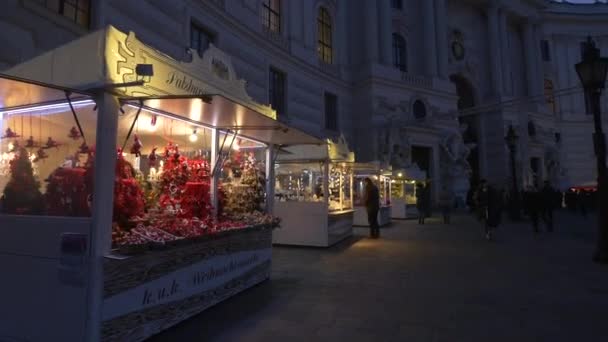 Kraampjes Met Kerstversiering Michaelerplatz — Stockvideo