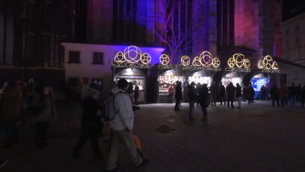 Ludzie Jarmarku Świątecznym Stephansplatz — Wideo stockowe