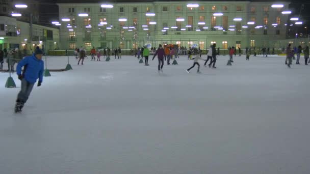 People Ice Skating Viennese Ice Skating Union — Stock Video