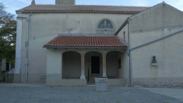 Vue Inclinée Une Petite Église — Video