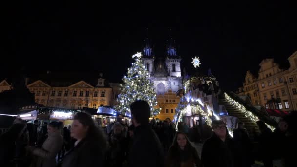 Kerstboom Het Oude Stadsplein Van Praag — Stockvideo