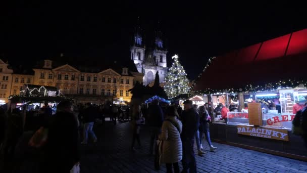 Rynek Bożonarodzeniowy Starym Mieście Pradze — Wideo stockowe