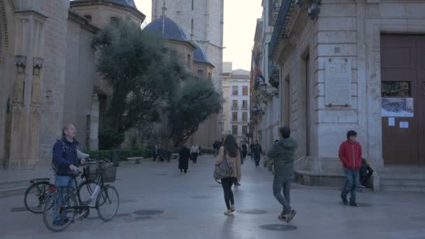バレンシアの人々と広場 — ストック動画