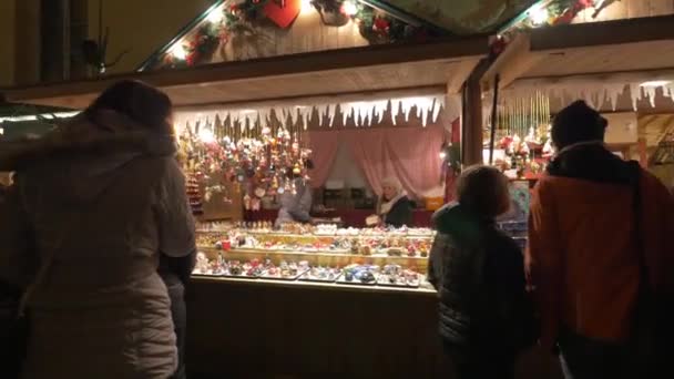 Recuerdos Mercado Navidad — Vídeos de Stock