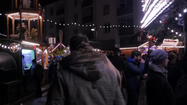 Látogatás Egyik Frankfurti Karácsonyi Piacon — Stock videók