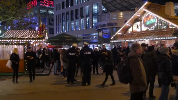 Oficiais Polícia Mercado Natal Frankfurt — Vídeo de Stock