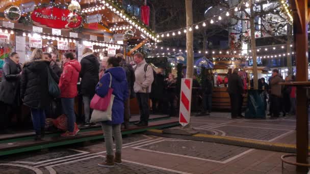 Punch Kraam Een Kerstmarkt Frankfurt — Stockvideo