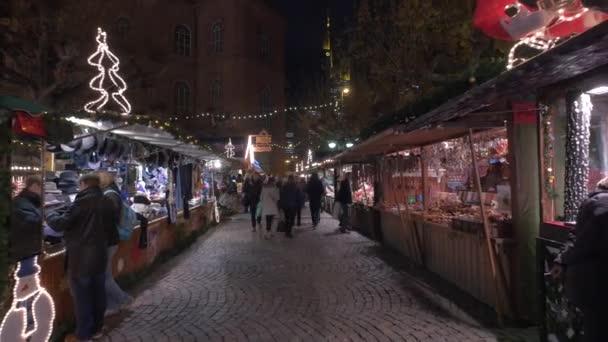 Hoeden Souvenirs Een Kerstmarkt Frankfurt — Stockvideo